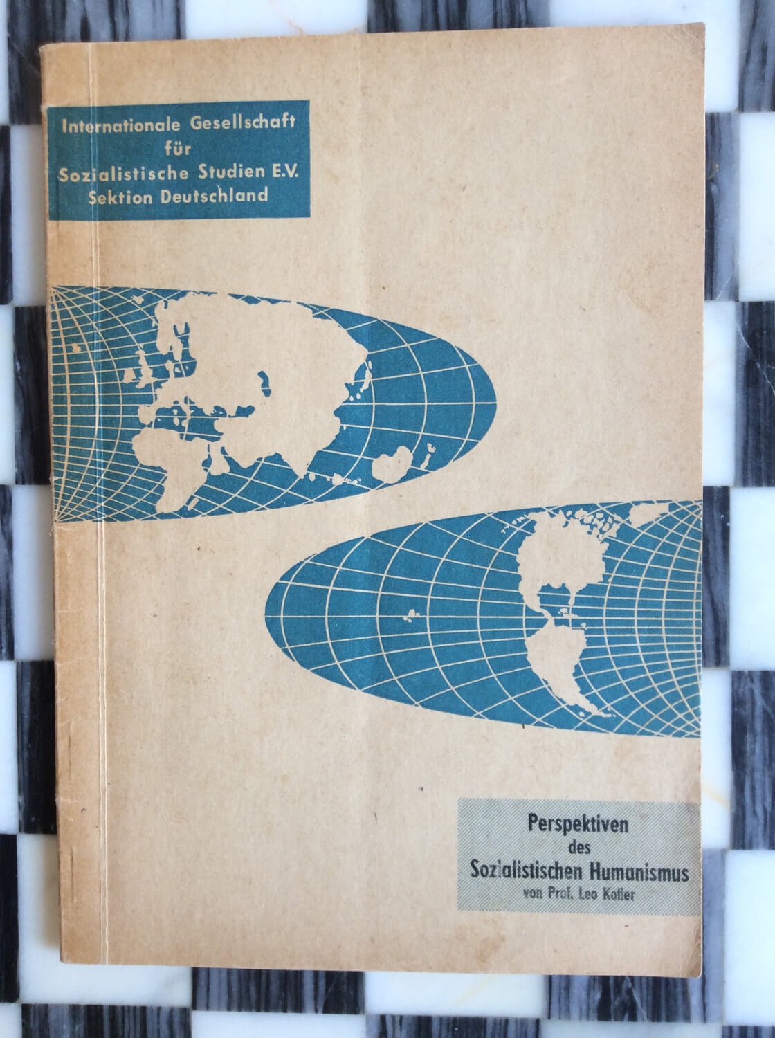 Broschüre „Perspektiven des sozialistischen Humanismus“ von Leo Kofler, 1957
