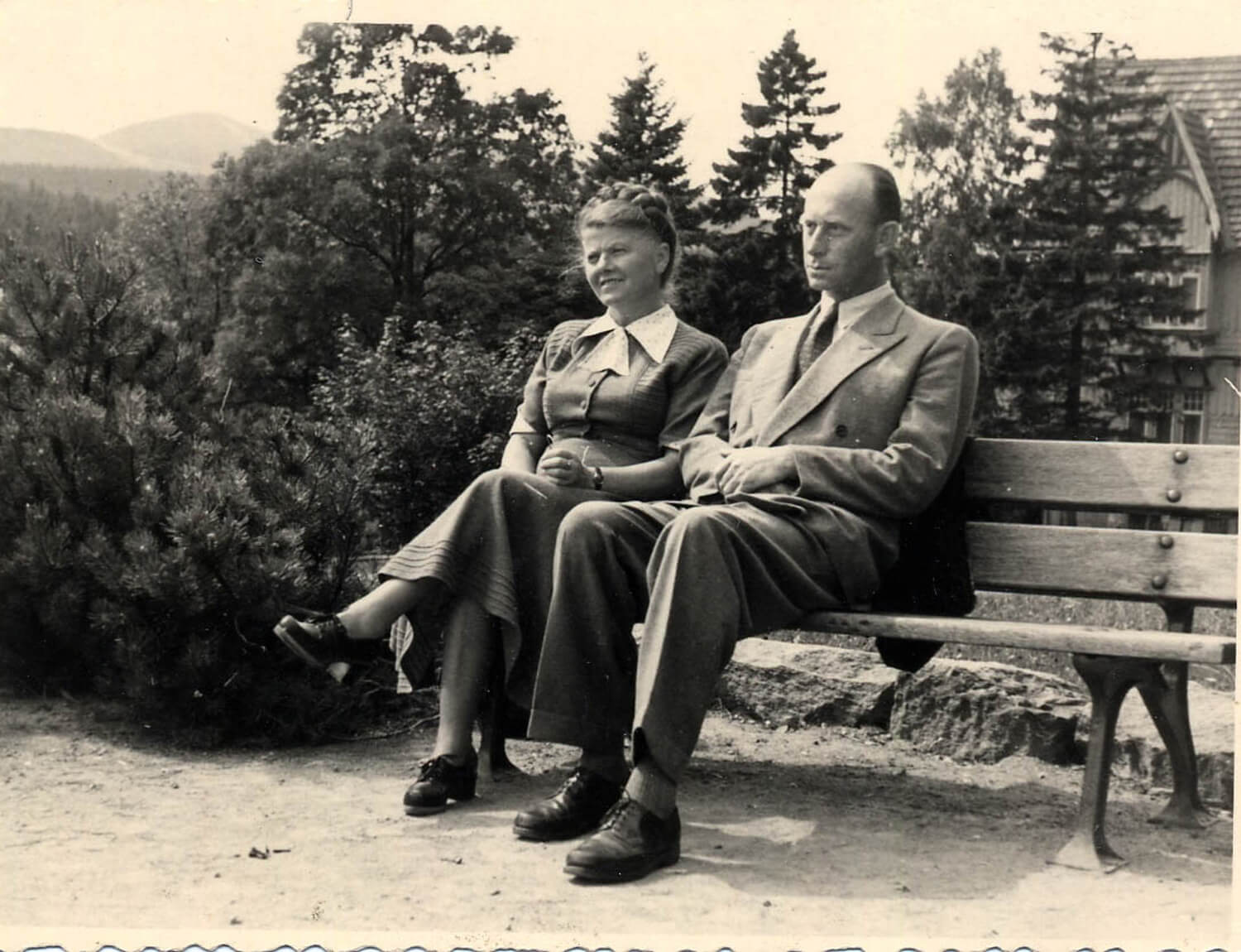 Leo Kofler mit seiner damaligen Lebensgefährtin in der DDR, 1949, während seiner Professur in Halle